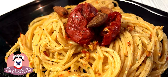 Pesto con pomodori secchi e mandorle con il Cuisine Companion ricettecuco ricette cuco bimby